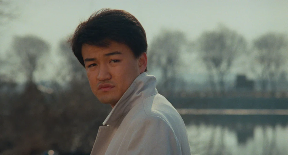 A_Short_Love_Affair_Fantasmes_01