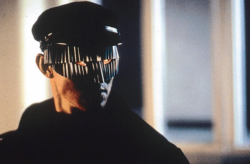 Black_Mask_01