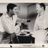 Le_Gorille_vous_salue_bien_La_Valse_du_Gorille_05 Le_Gorille_vous_salue_bien_La_Valse_du_Gorille_05