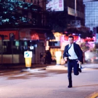 Running_out_of_time_1et2_04