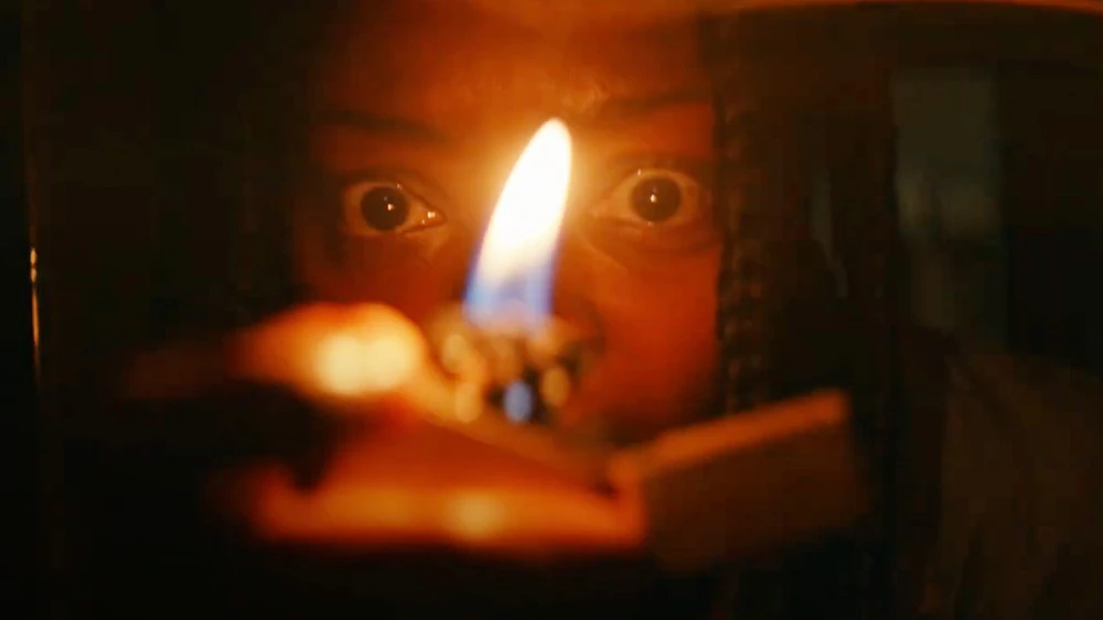 The_Woman_In_The_Yard_01