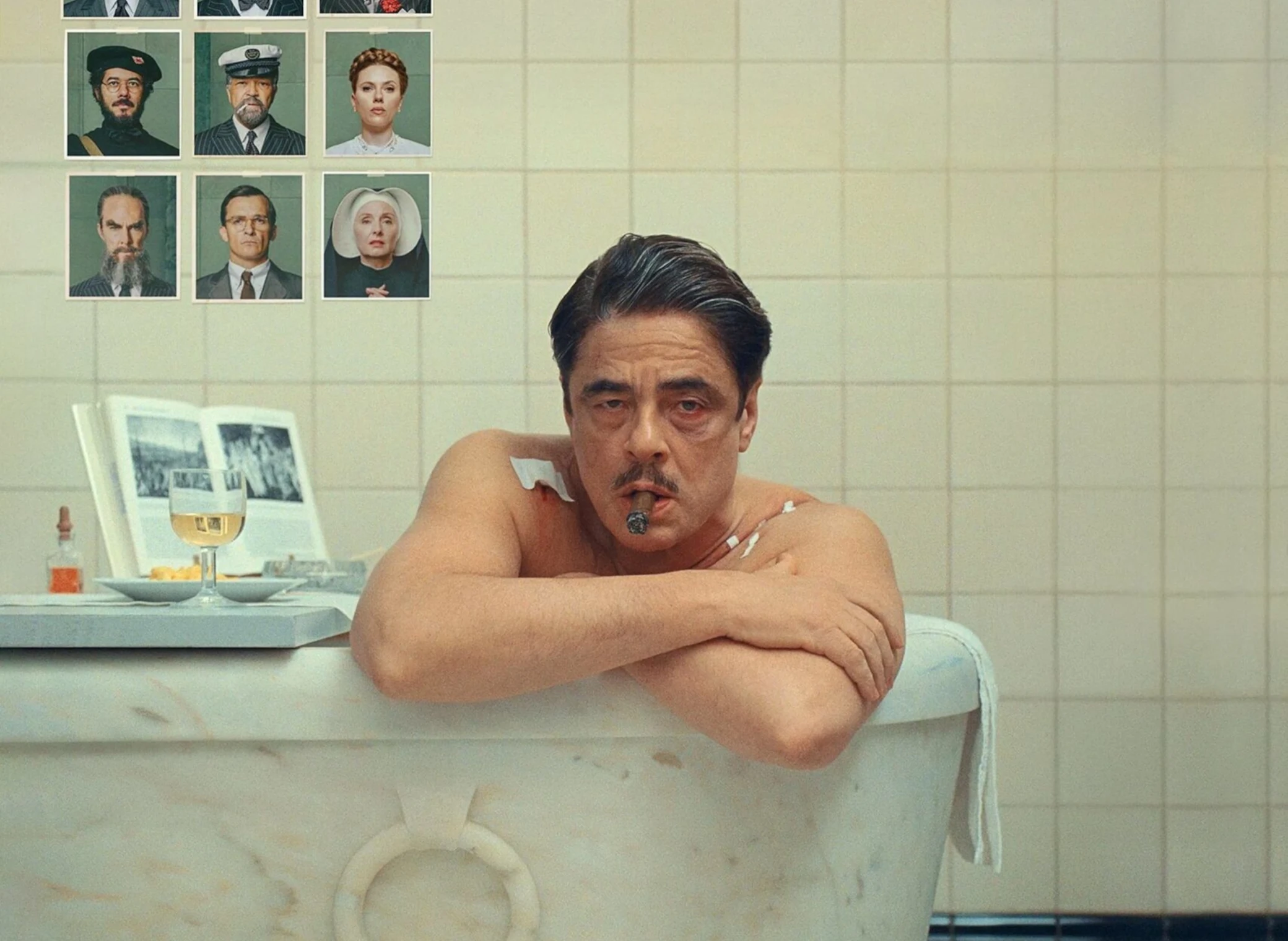 The_Phoenician_Scheme_illustration