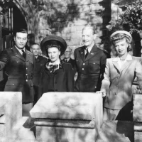 Uniformes_et_jupon_court_06 Uniformes_et_jupon_court_06