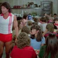 Massacre_au_camp_d_ete_01