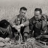Les_Evades_1955_04 Les_Evades_1955_04