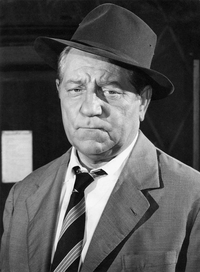 Maigret_par_Jean_Gabin_01